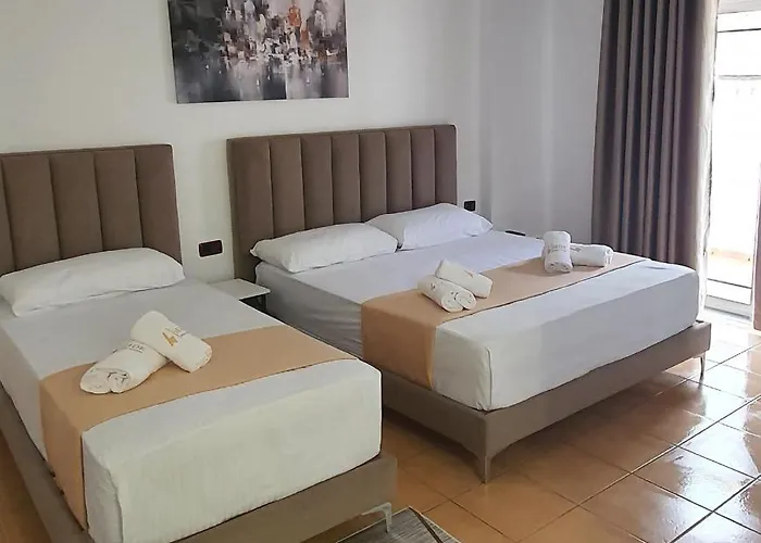 Hotel De Ksamil