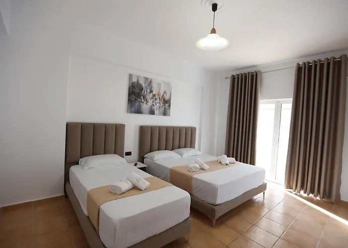 Hotel De Ksamil