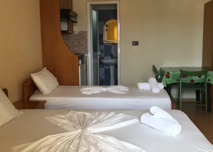 Hotel De Ksamil