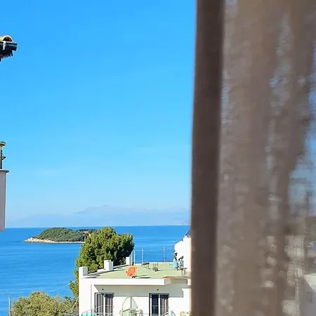 Hotel De Ksamil