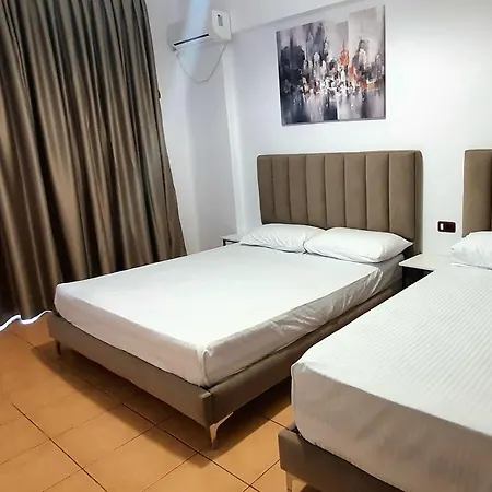 De Hotel *
