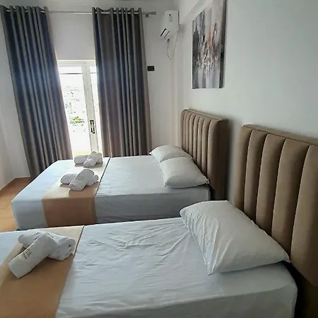Hotel De Ksamil